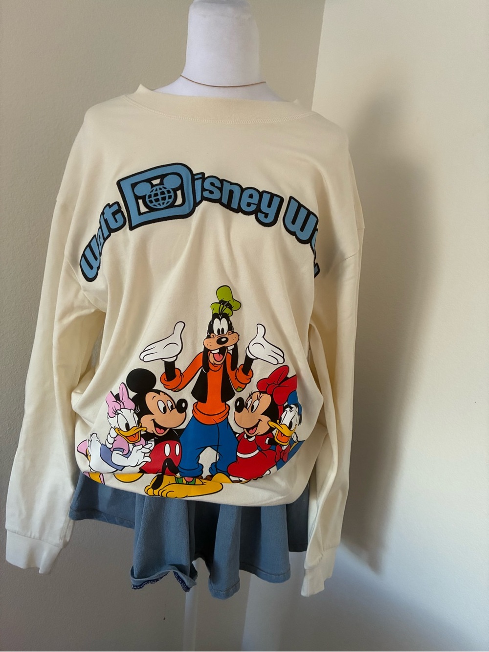 Disney Cream Sweatshirt with Classic Mickey & Friends Graphic 💙🫐